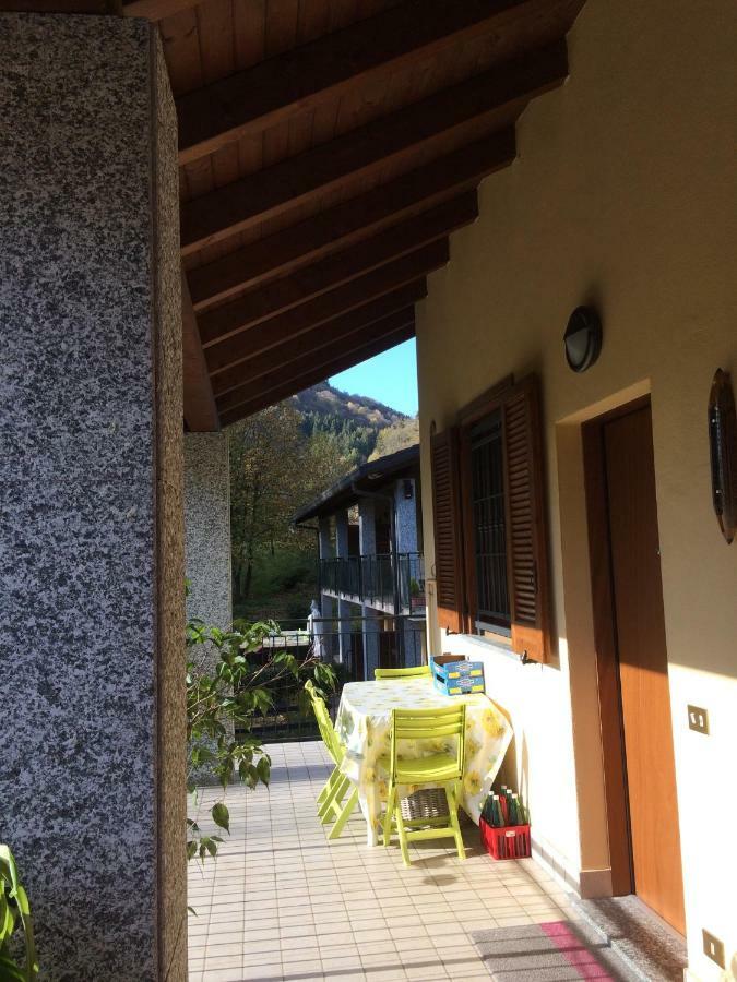 Ferienwohnung Casa Grazia Magreglio Exterior foto