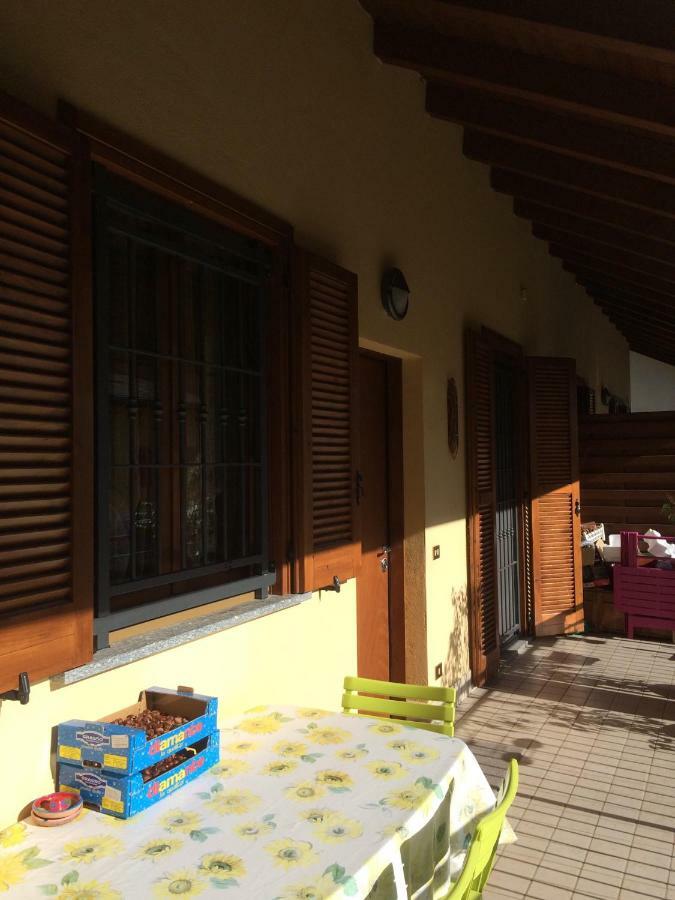 Ferienwohnung Casa Grazia Magreglio Exterior foto